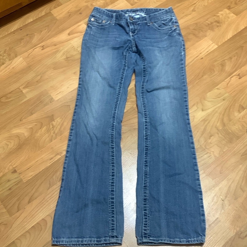 Maurice’s women’s blue jeans